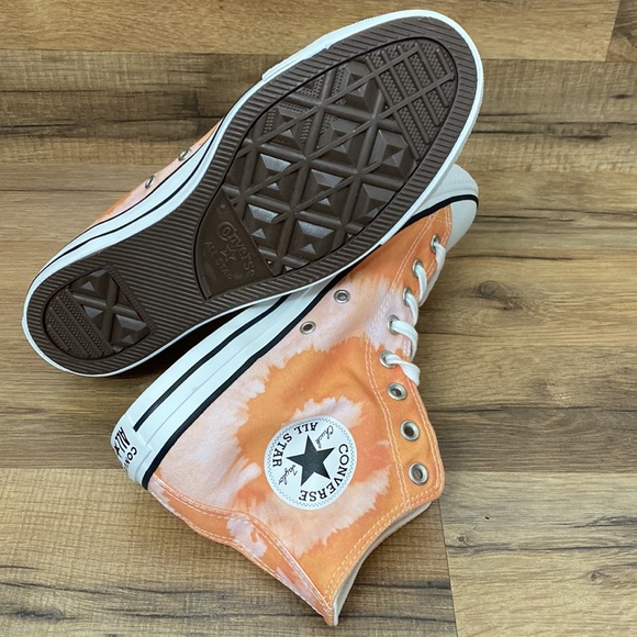 CONVERSE CTAS HIGH TOP BRAND NEW - Picture 6 of 7